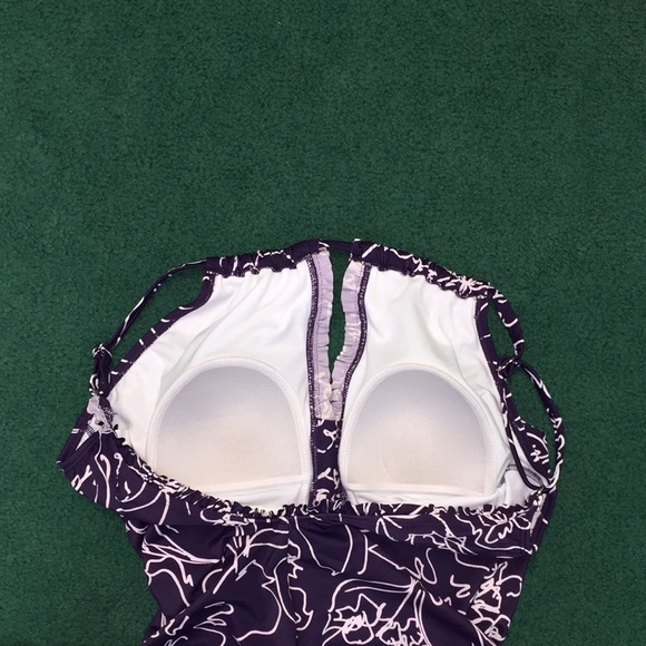 Aqua Green Swimsuit - Picture 3 of 7